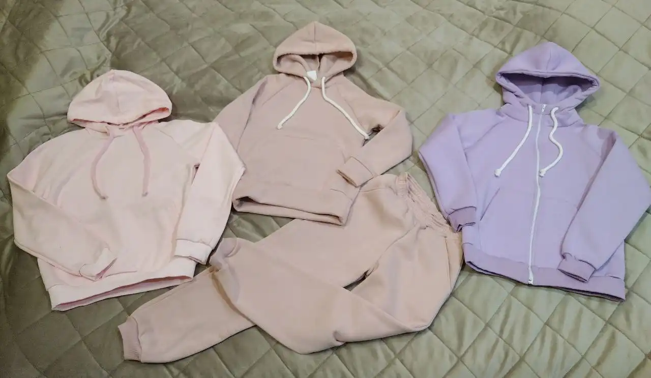 Одежда: халаты банные, футболки, джемпера детские - Верхняя одежда, Футболки, Детская одежда (Одежда) в Улан-Удэ