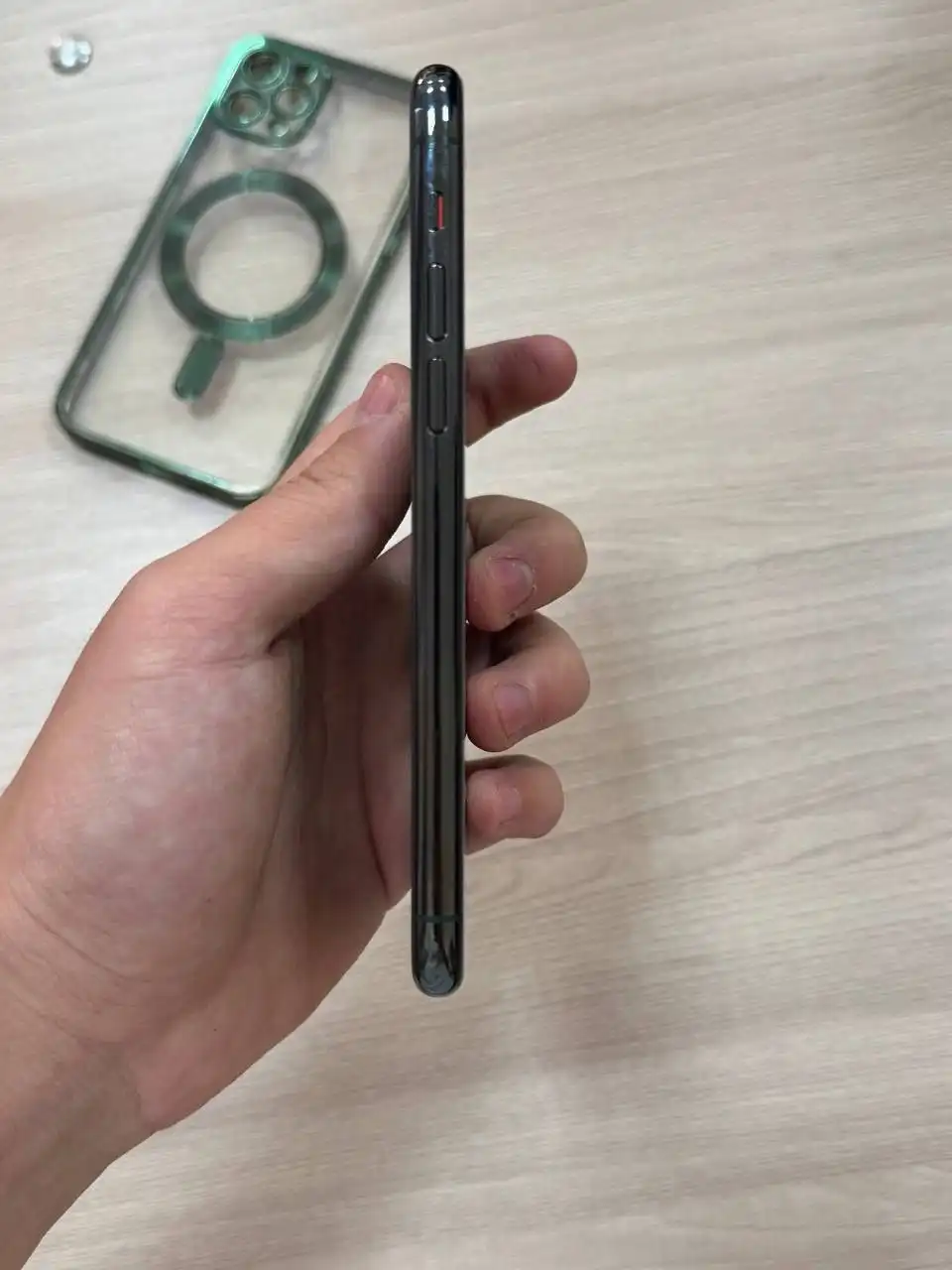 Продажа iPhone 11 Pro 64 ГБ - Смартфоны (Электроника) в Улан-Удэ