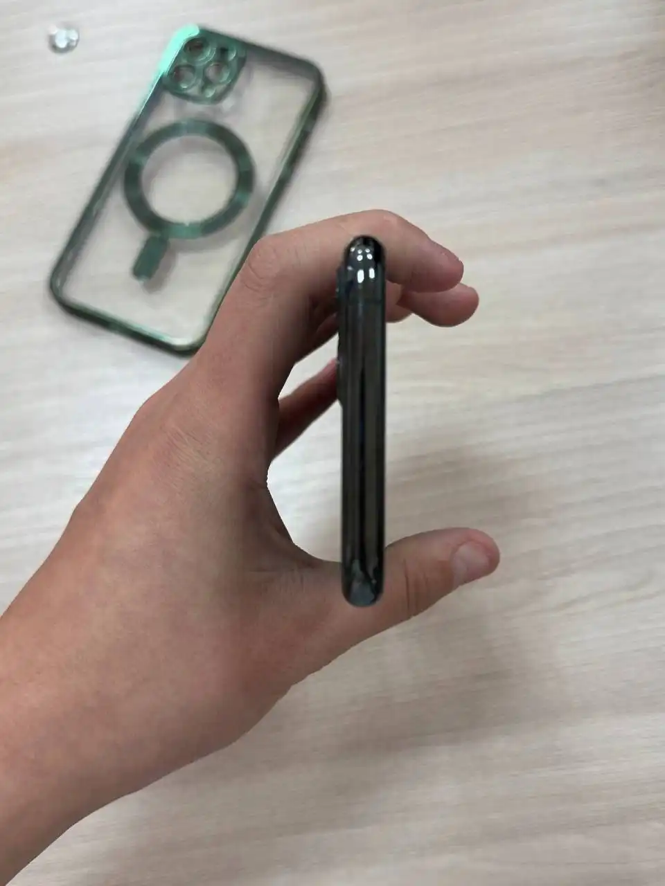 Продажа iPhone 11 Pro 64 ГБ - Смартфоны (Электроника) в Улан-Удэ