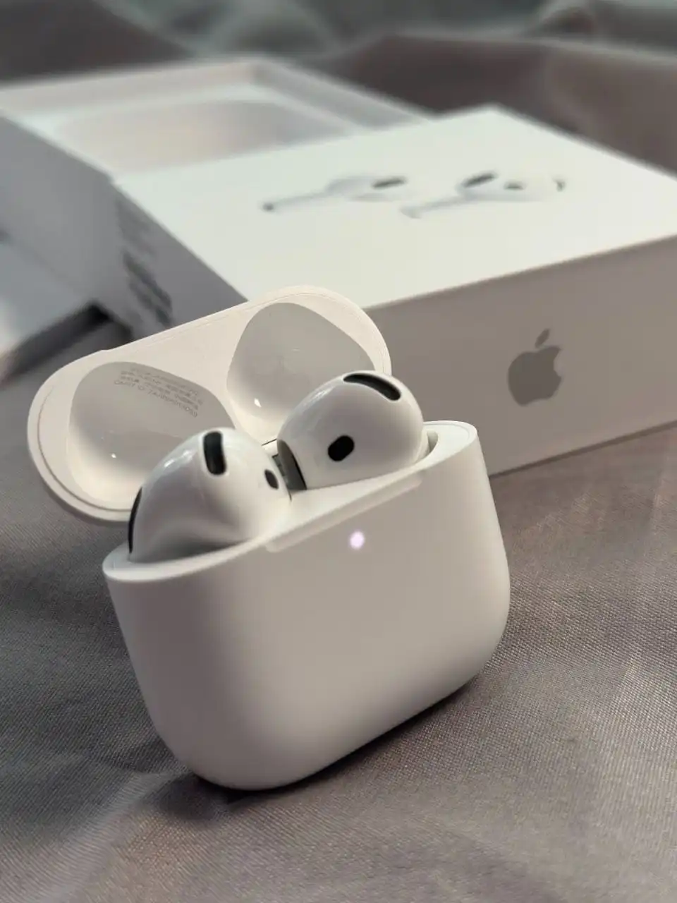 Беспроводные наушники AirPods 4 с шумоподавлением - Наушники (Электроника) в Улан-Удэ
