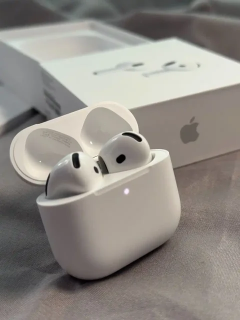 Беспроводные наушники AirPods 4 с шумоподавлением - Компьютеры и комплектующие в Улан-Удэ