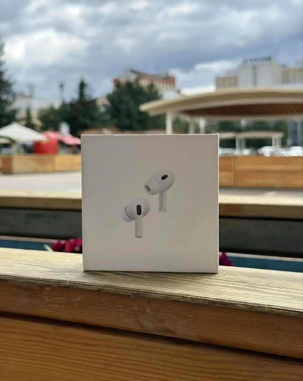 AirPods Pro 2 с шумоподавлением и гравировкой - Наушники (Электроника) в Улан-Удэ