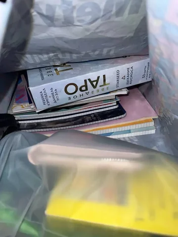 Набор тетрадей, таро и аксессуаров для телефона - частное объявление в Улан-Удэ