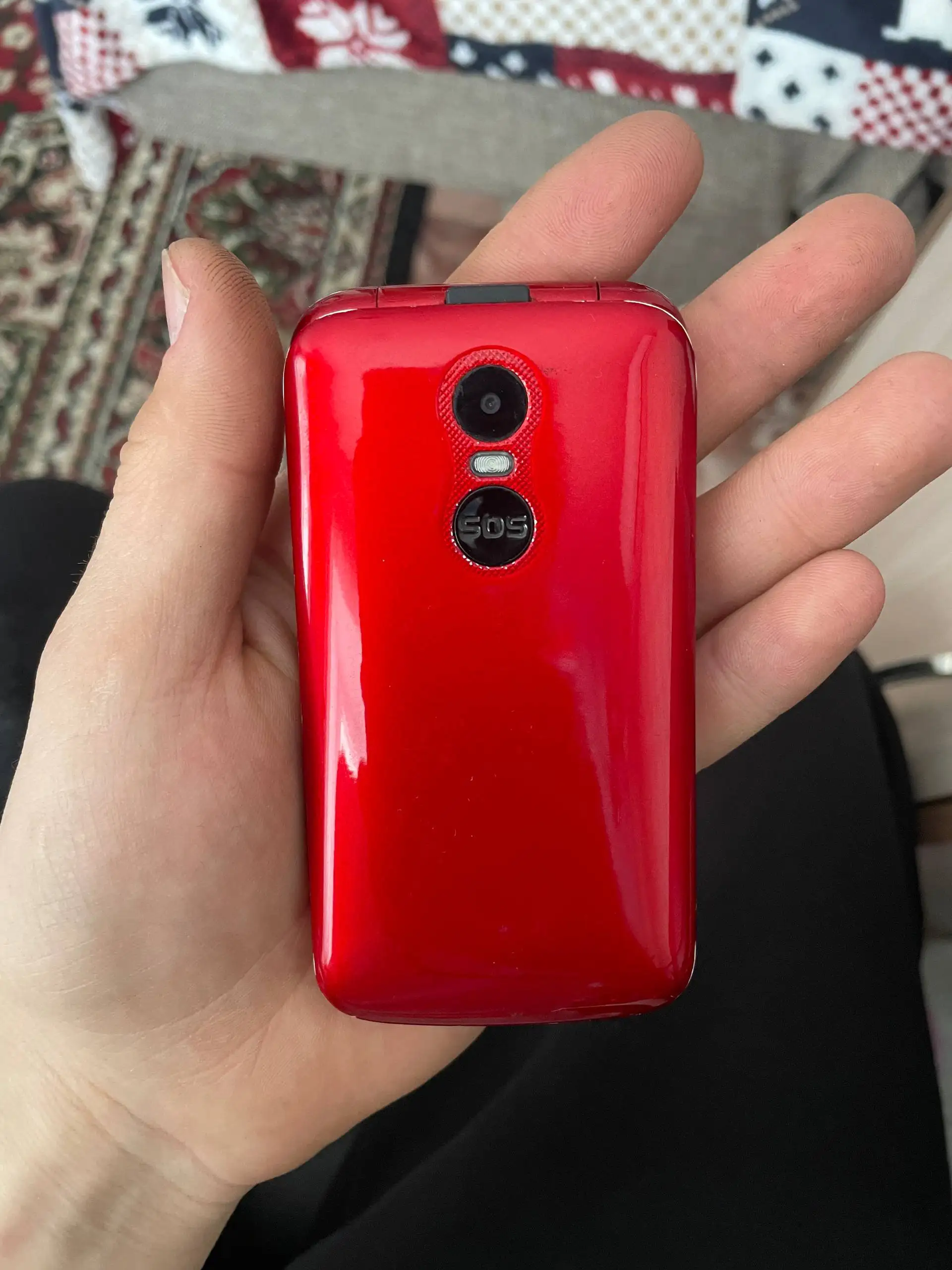 Продам кнопочный телефон в рабочем состоянии - Мобильные телефоны (Электроника) в Улан-Удэ