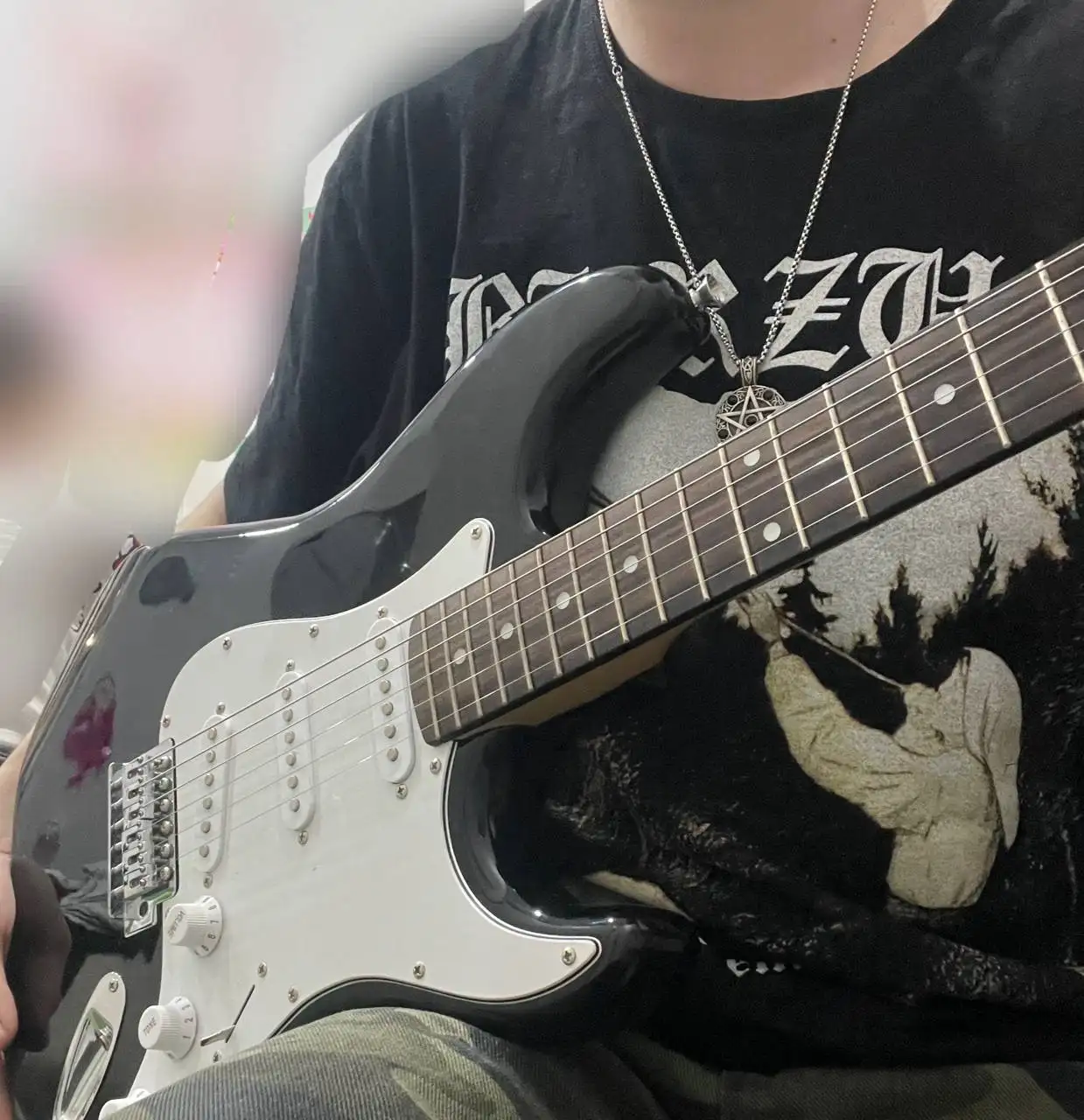 Продам электрогитару Stratocaster (Homage) - Музыкальные инструменты (Хобби и отдых) в Улан-Удэ