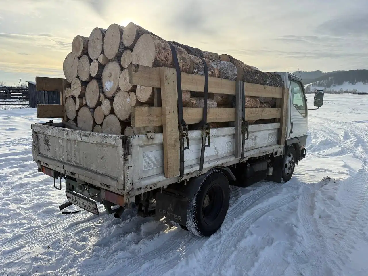 Продам дрова сухие 6 рядов - Топливо (Барахолка) в Улан-Удэ