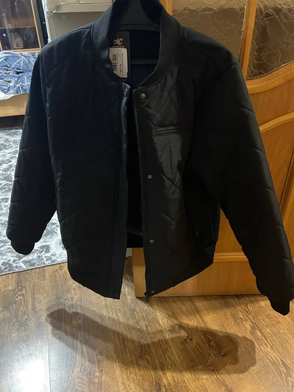 Куртка и пальто б/у - Верхняя одежда (Одежда) в Улан-Удэ