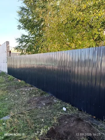 Строительство заборов из металла и профлиста с бетонированием - Услуги в Улан-Удэ