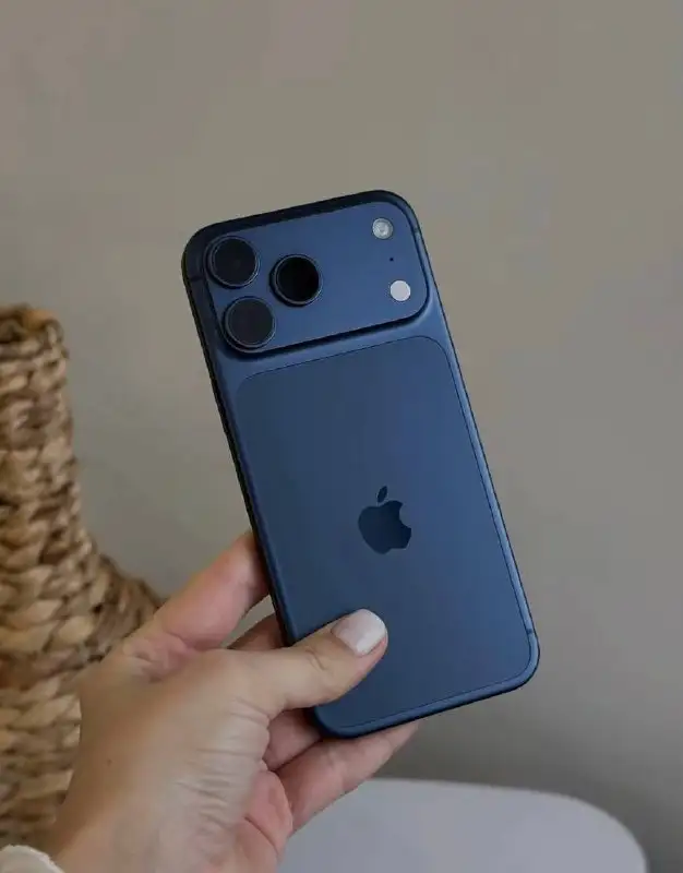 iPhone 17 Pro Max Deep Blue 1Tb - Смартфоны (Электроника) в Улан-Удэ