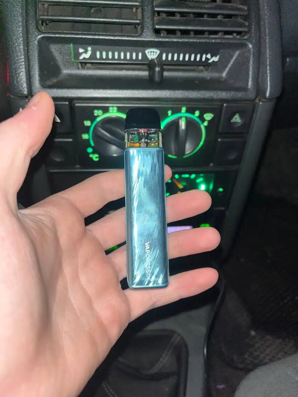 Продам новый картридж с жижей в подарок