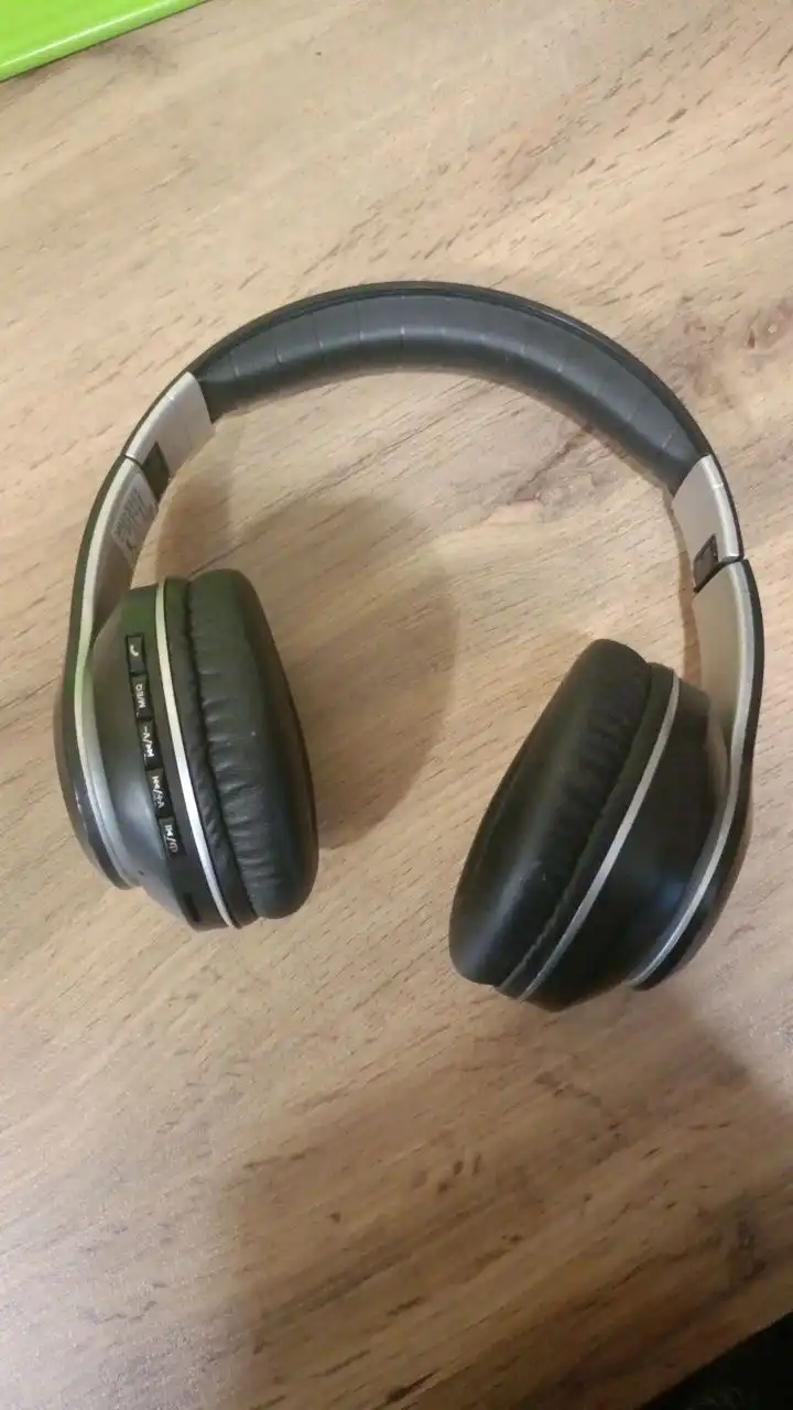 Обмен телефона Redmi 9T и продажа наушников