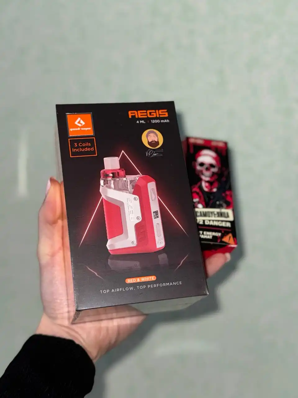 Свежая коллекция жидкостей и стильных девайсов