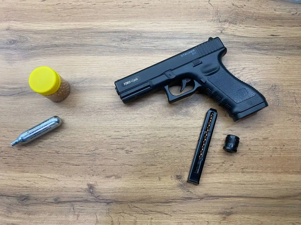 Продам пневматический пистолет Stalker S17 - Пневматическое оружие (Хобби и отдых) в Киров