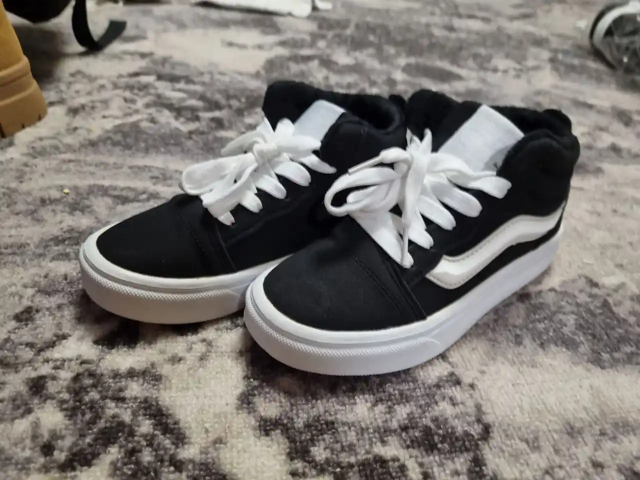 Новые осенние с теплушкой 33 размер - Товары для детей в Саратов