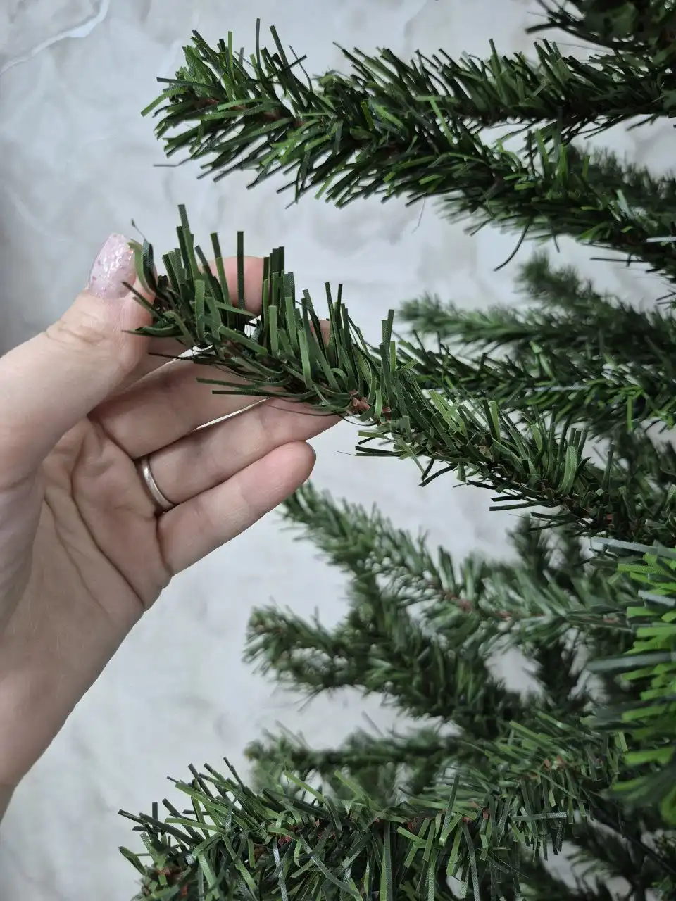 Продам искусственную елочку 180 см