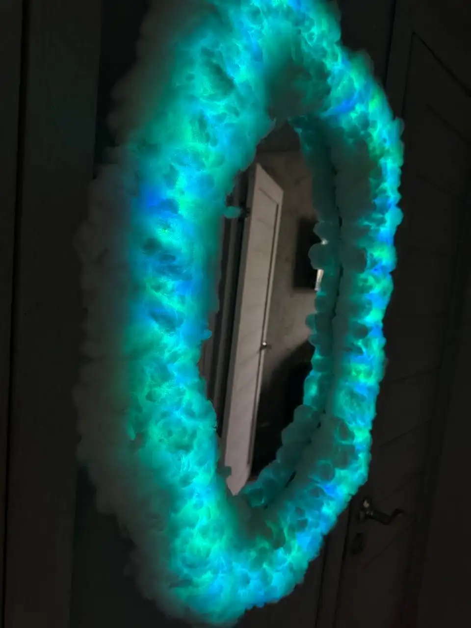 Зеркало с подсветкой ручной работы