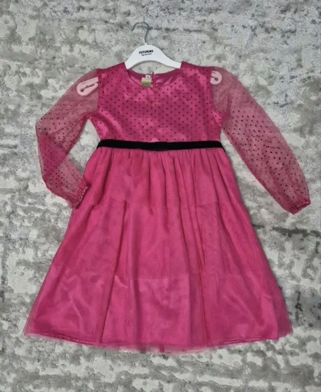 Продам детские платья