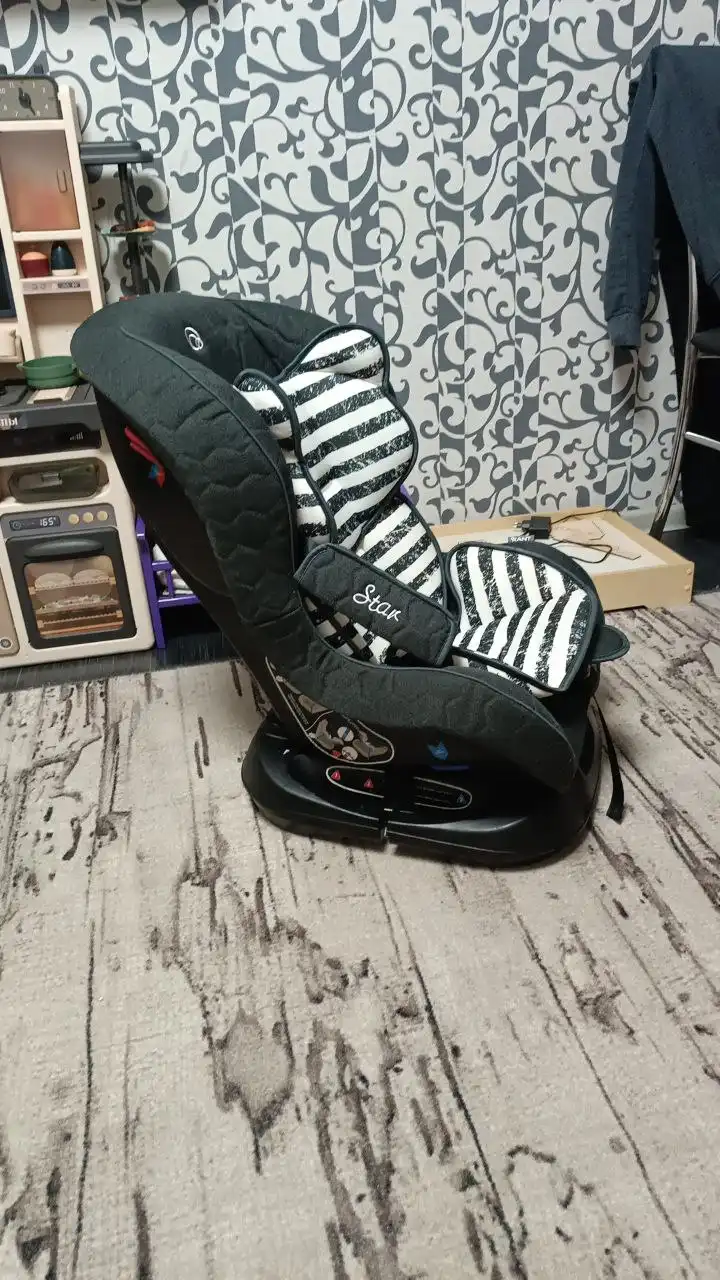 Детская барахолка в Саратове