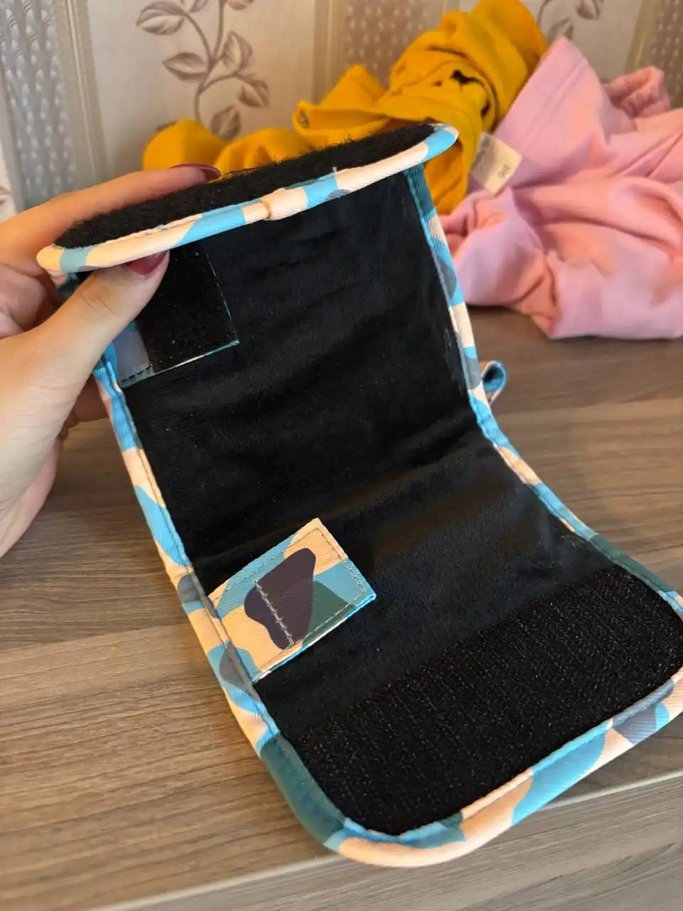 Отдам за коробку сока