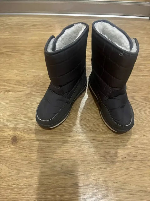 Дутики 29 размер Ленинский район - Товары для детей в Саратов