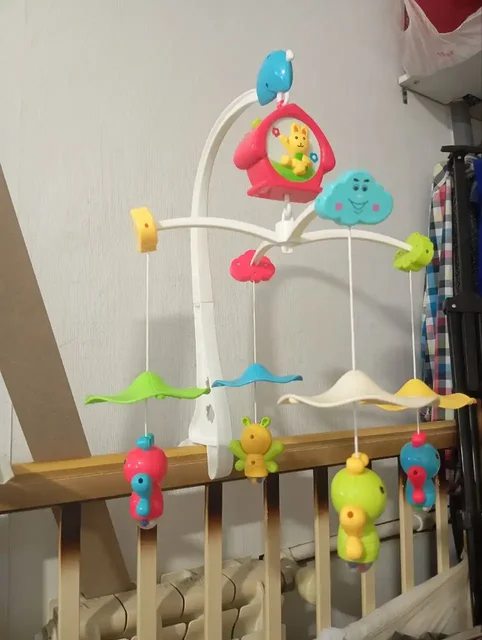 Мобиль на кроватку механический - частное объявление в Саратов