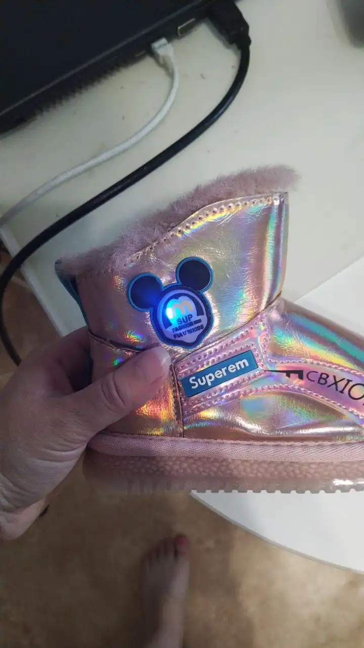 Продажа детской обуви разных размеров