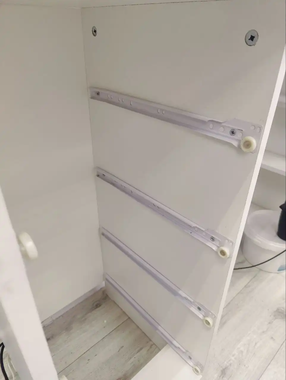 Стол рабочий/письменный в идеальном состоянии