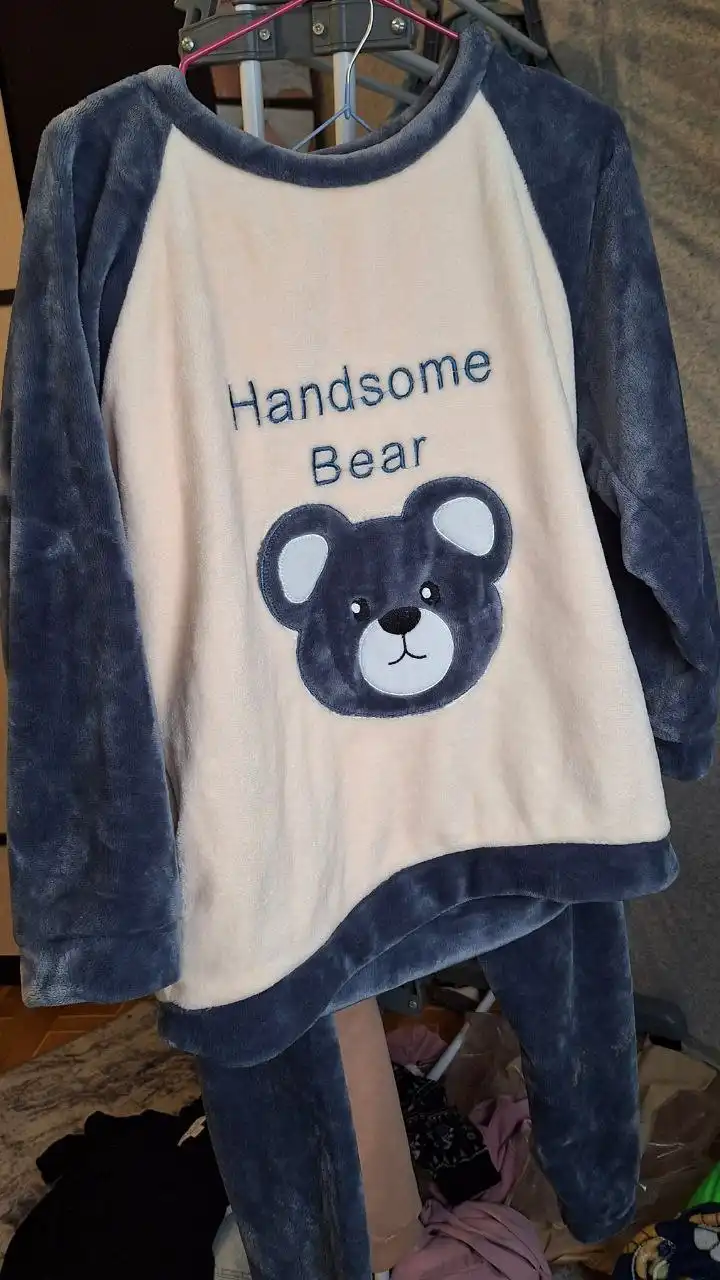 Плюшевая пижама 42-44 - Пижамы (Одежда) в Саратов