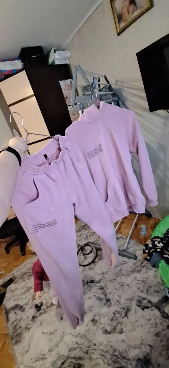 Спортивный костюм детский розовый размер 42-44 - Спортивная одежда (Одежда) в Саратов