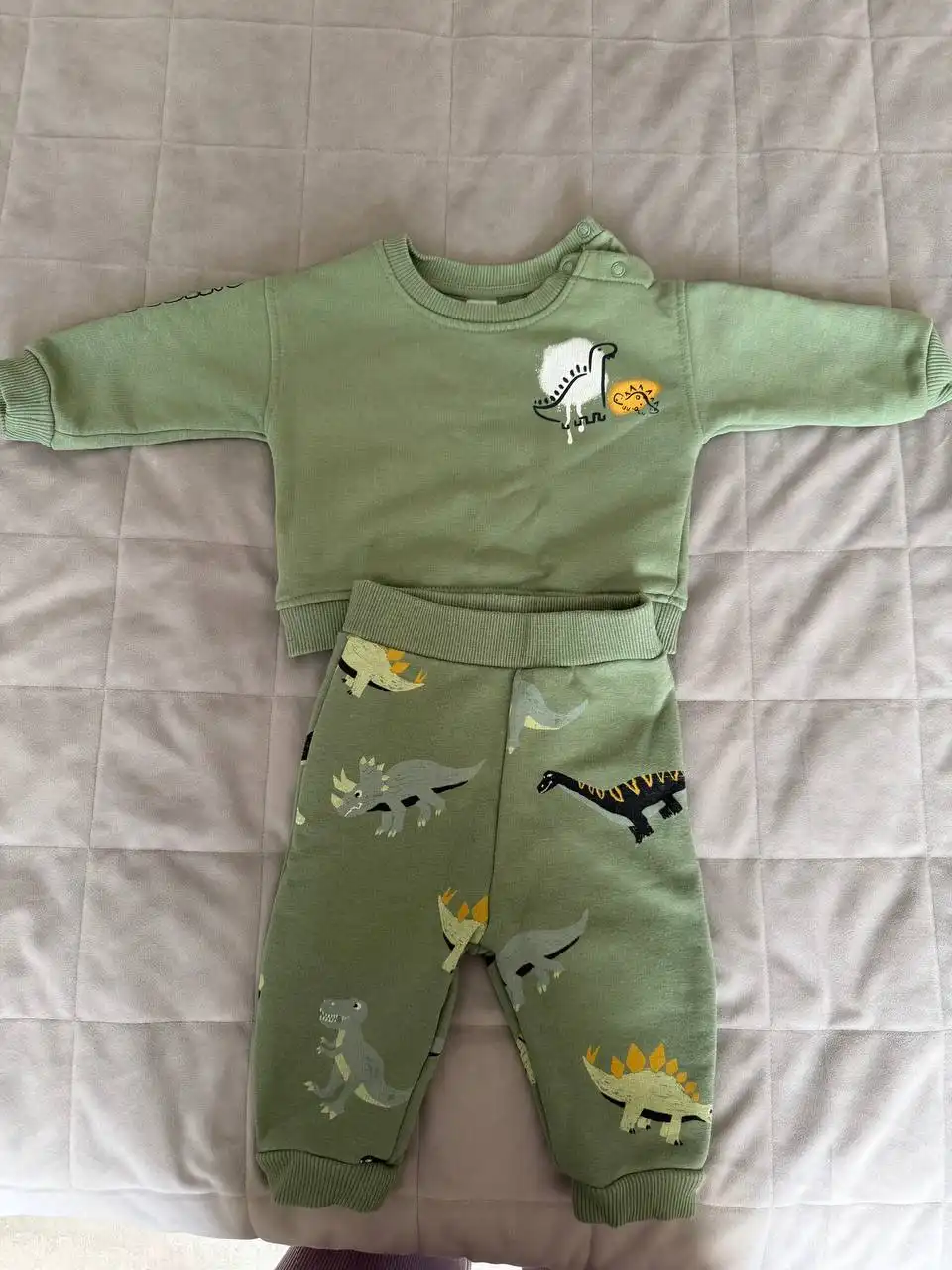 Костюмы для мальчика 68-74 - Детская одежда (Товары для детей) в Саратов