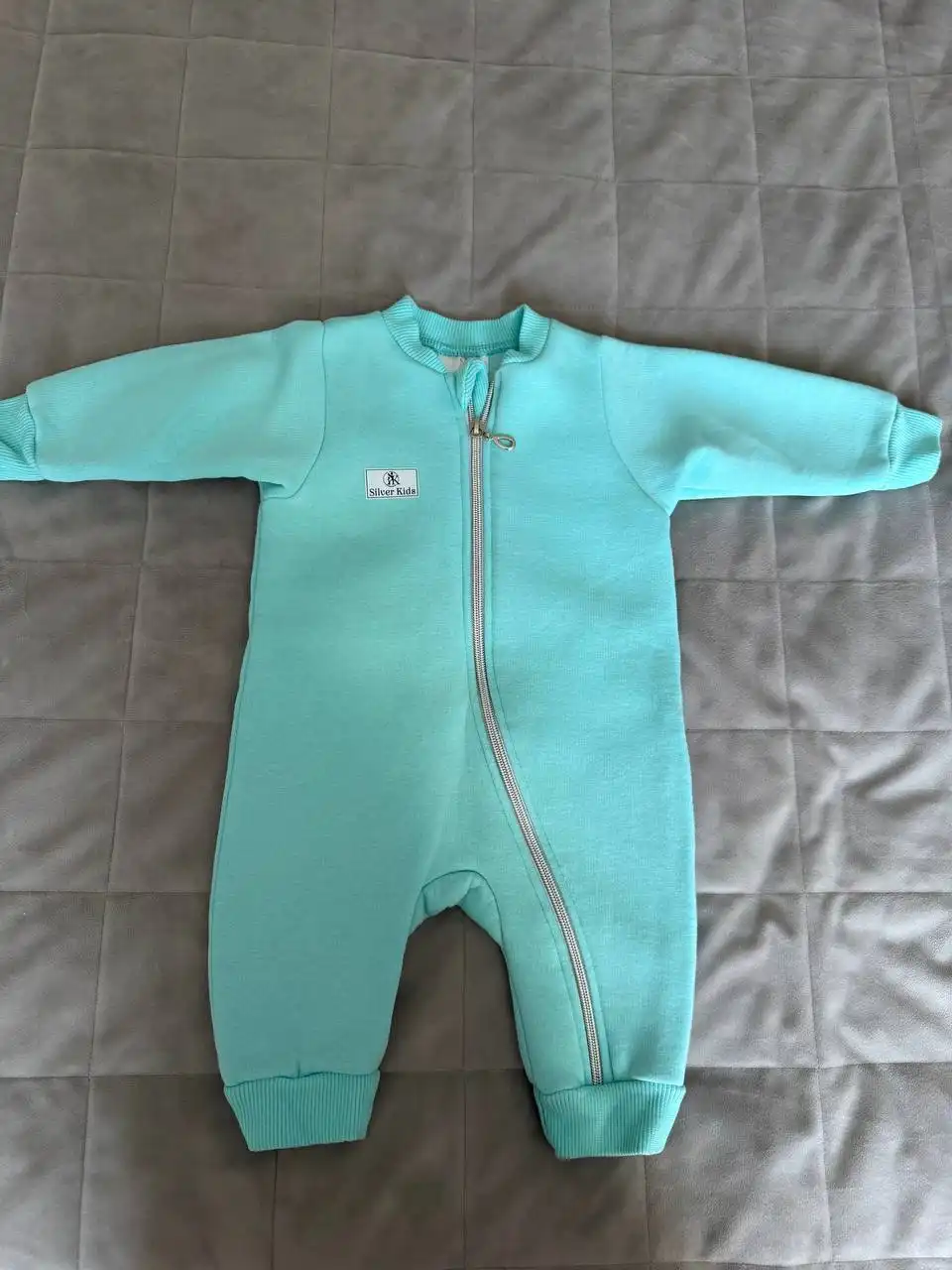 Детские комбинезоны б/у в хорошем состоянии - Одежда (Товары для детей) в Саратов