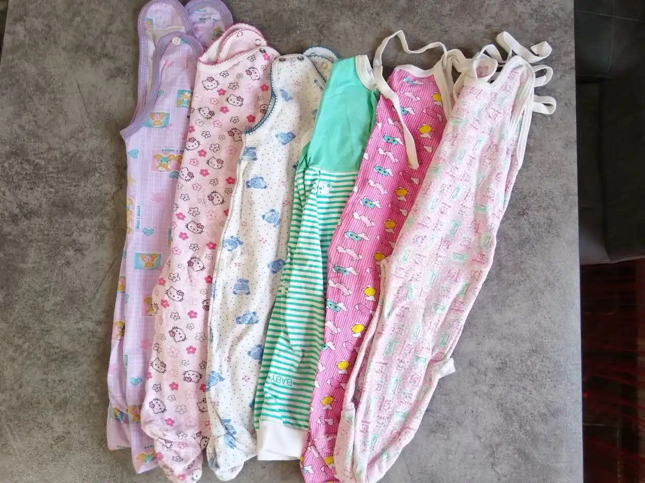 Продажа ползунков - Одежда (Товары для детей) в Саратов