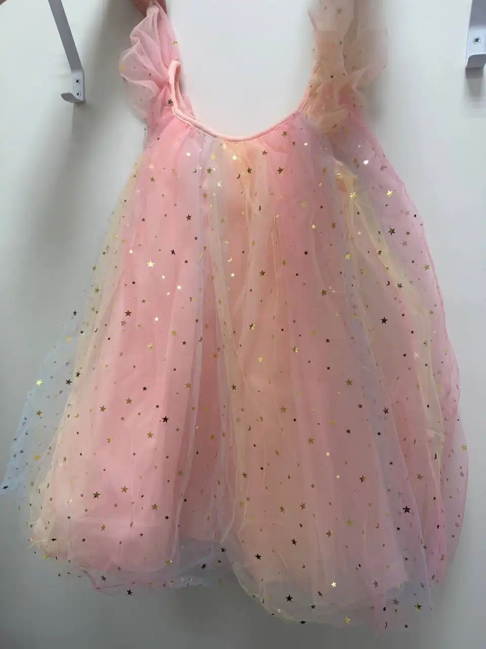 Платье детское новое размер 120 - Детская одежда (Одежда) в Саратов