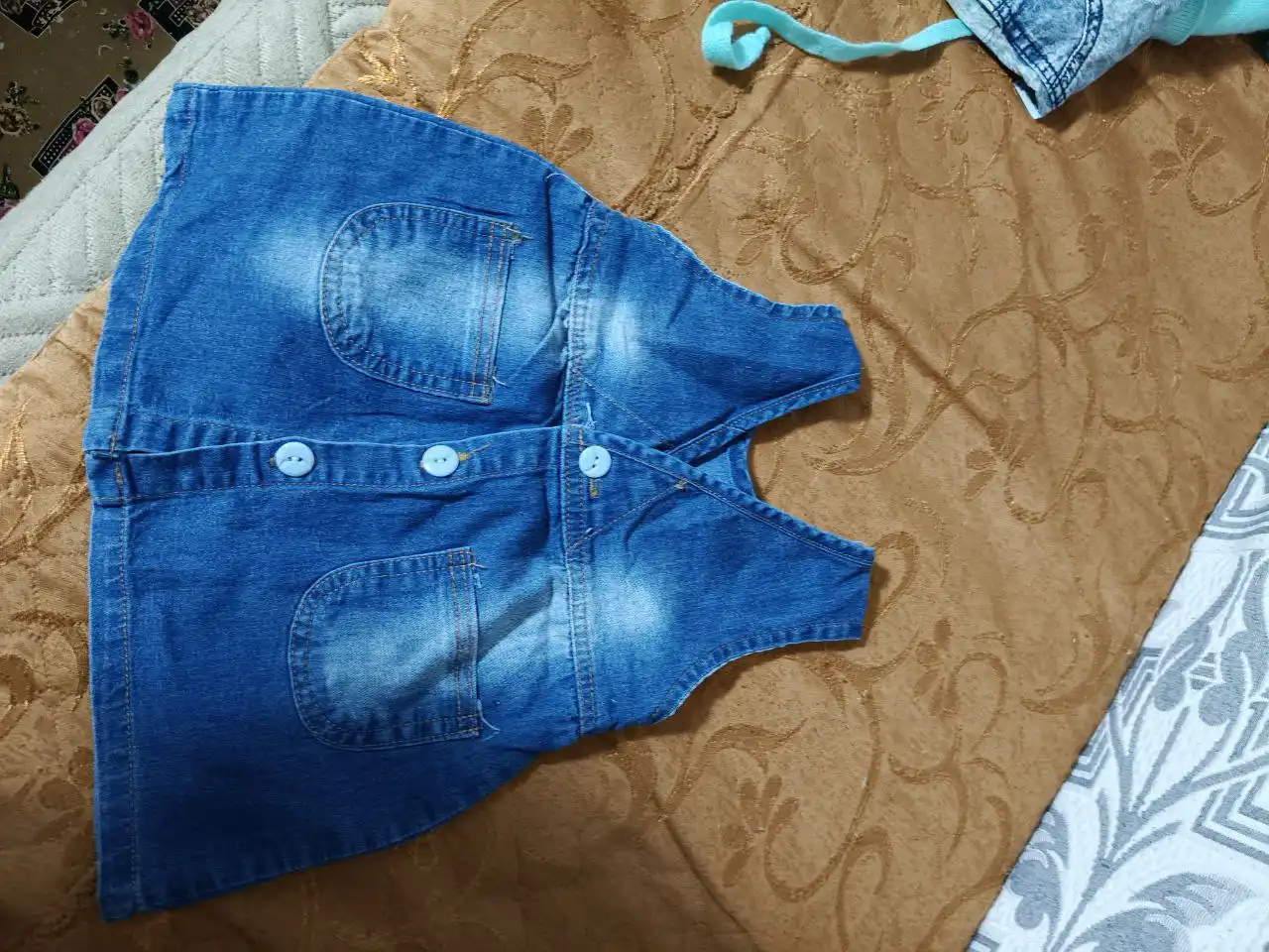 Продажа детских вещей на девочку - Одежда для детей (Товары для детей) в Саратов