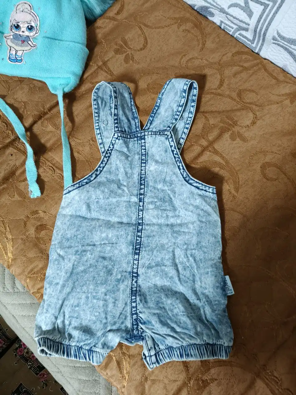 Продажа детских вещей на девочку - Одежда для детей (Товары для детей) в Саратов