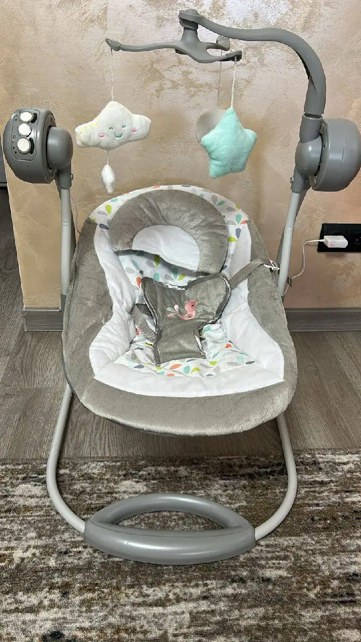 Электрокачели в отличном состоянии - Электрокачели (Товары для детей) в Саратов