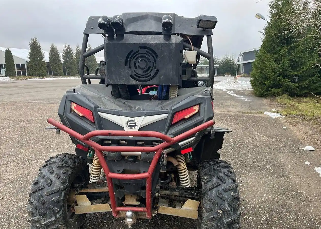 CFMOTO ZFORCE 800 EX 2014 года выпуска