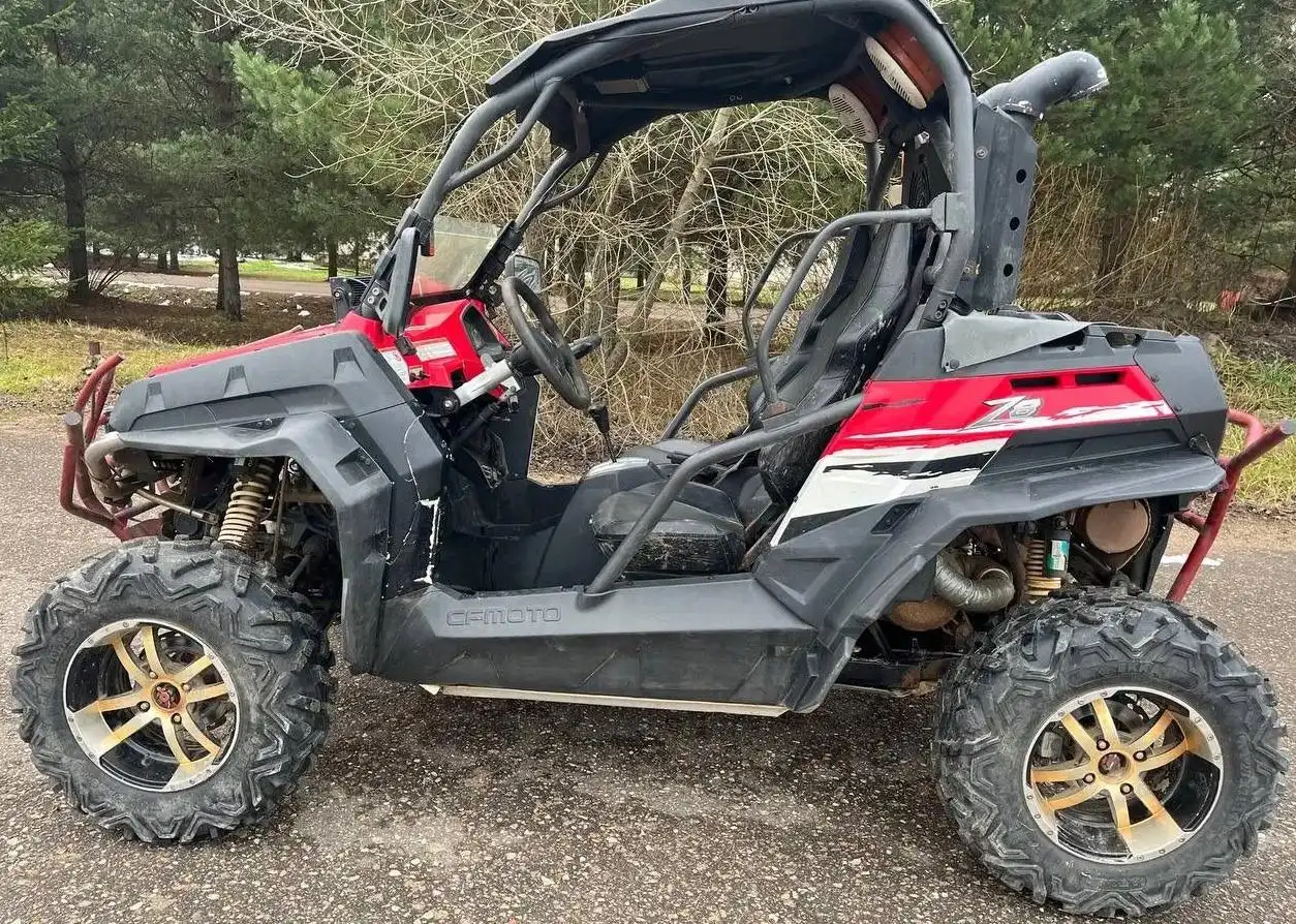 CFMOTO ZFORCE 800 EX 2014 года выпуска