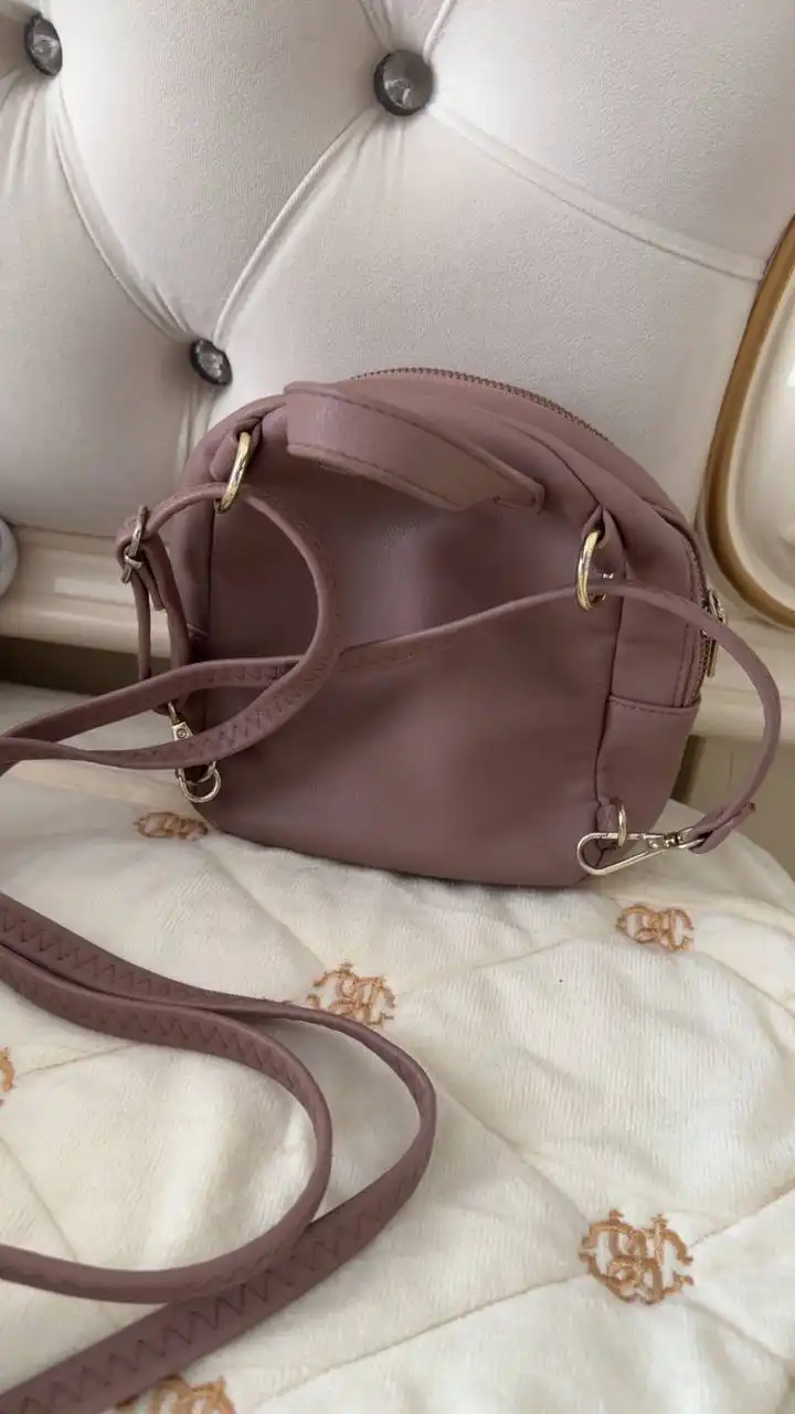 Продажа вещей разных размеров - Одежда в Волгоград