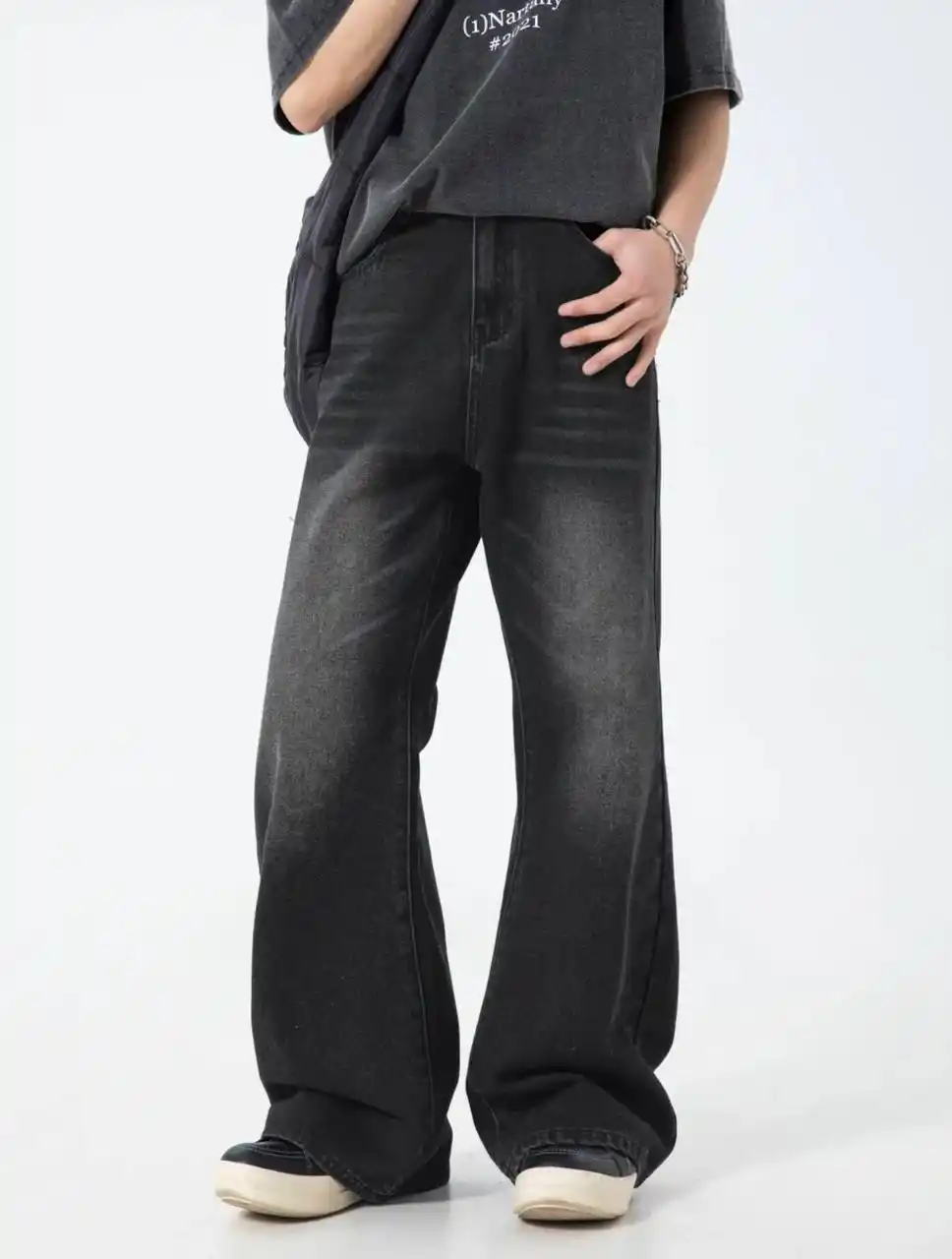 Продажа новых вещей известных брендов