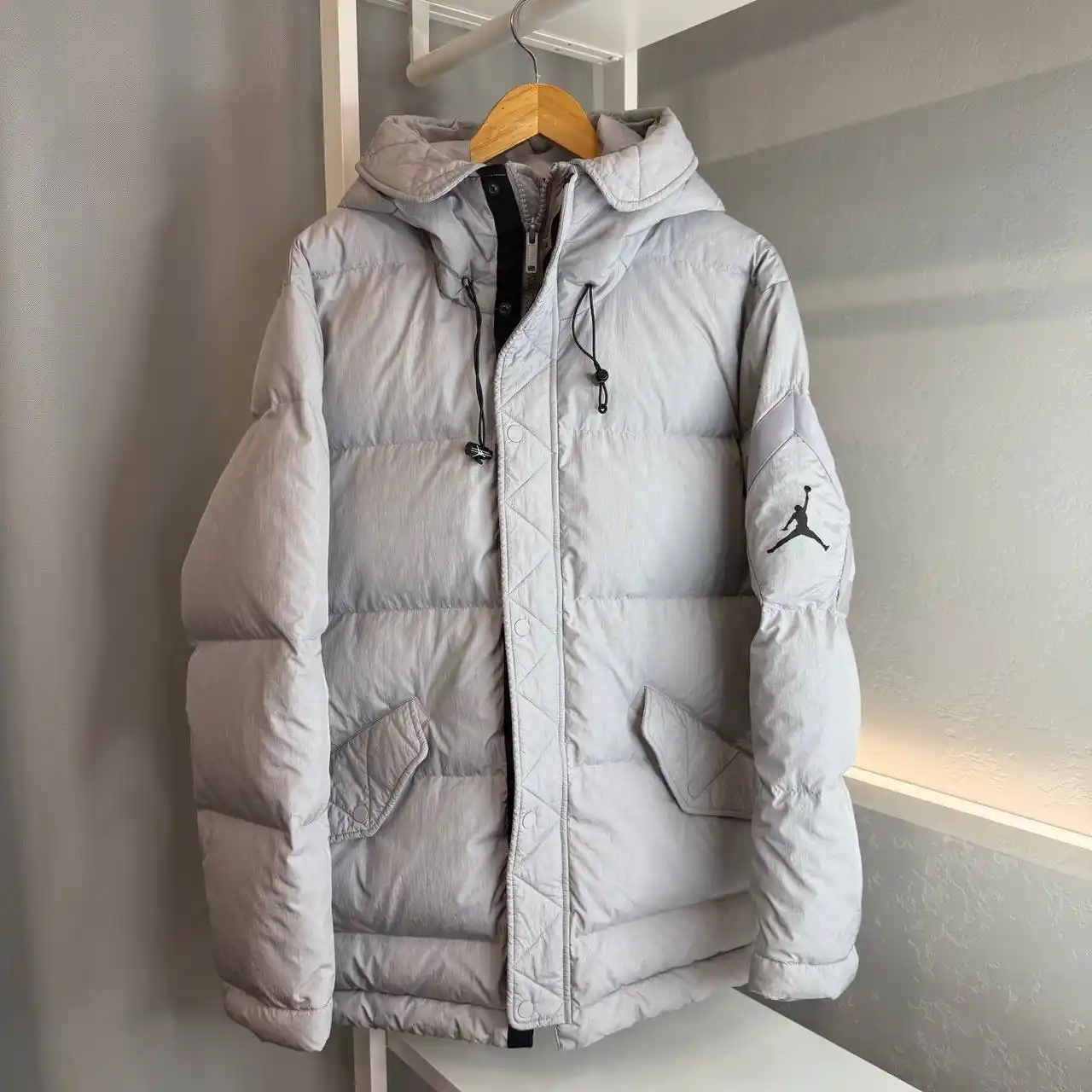 Пуховик Jordan зимний