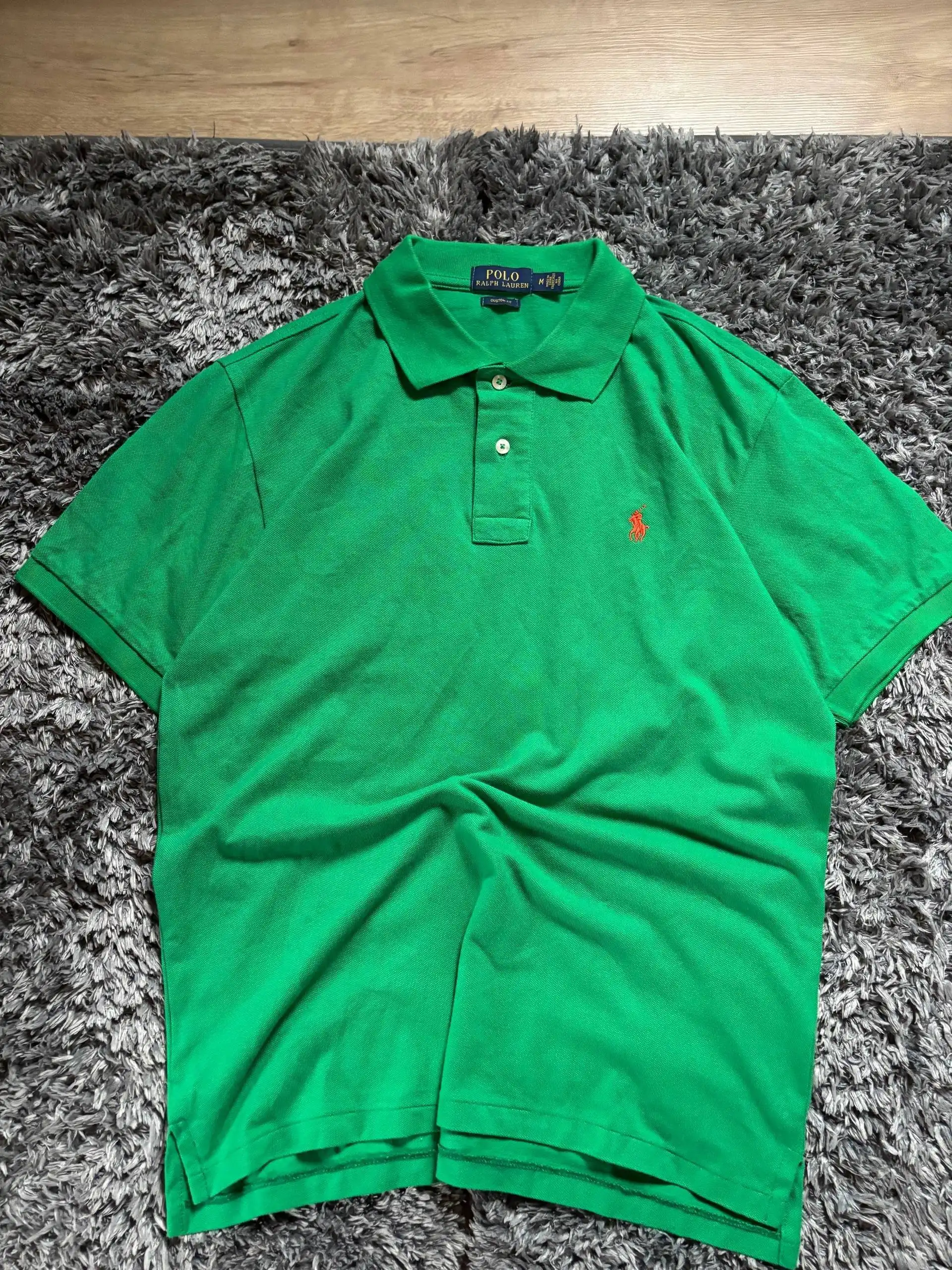 Продажа брендовой одежды и обуви