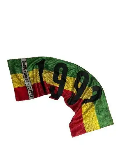 Продажа одежды, обуви и планшета