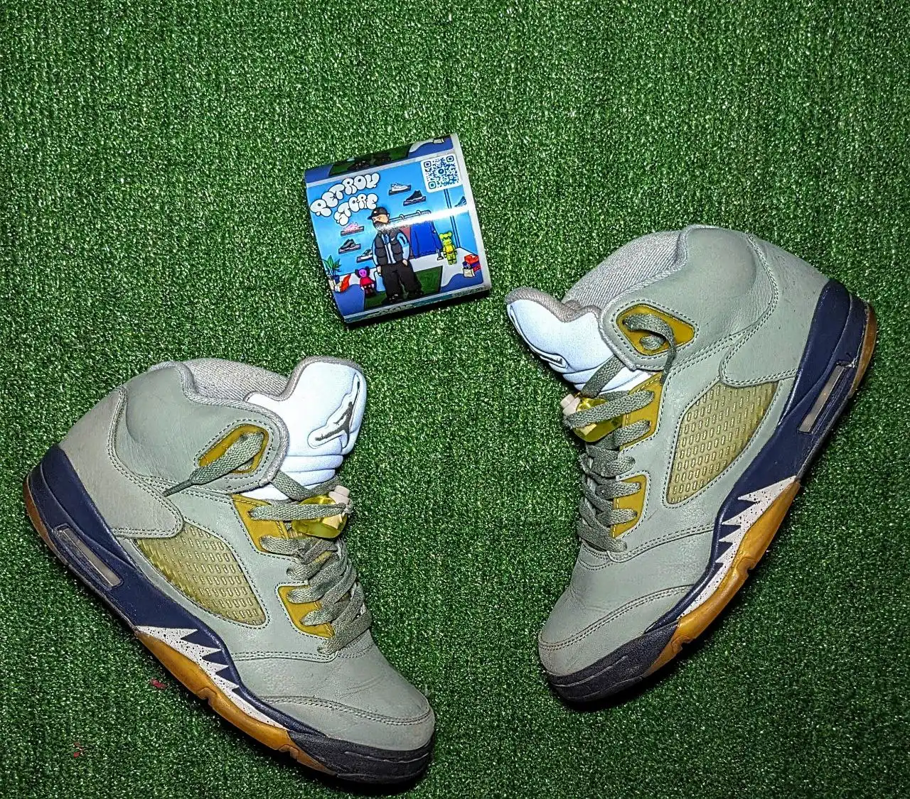 AIR JORDAN 5 RETRO JADE HORIZON