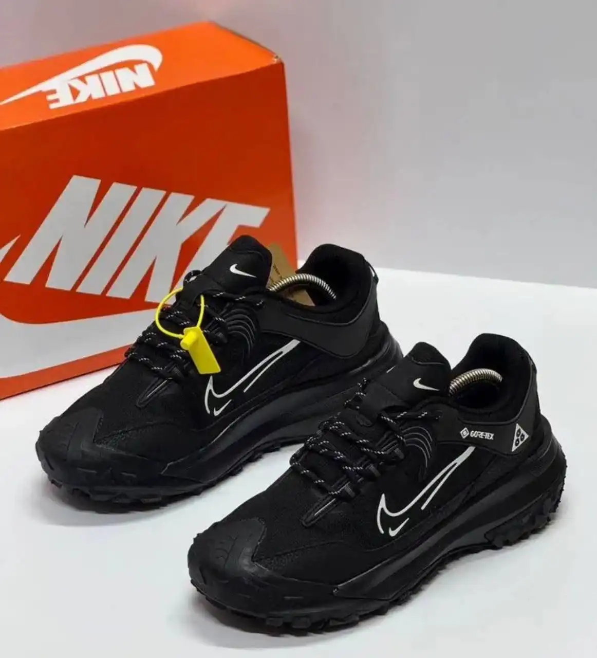 Nike ACG и Air Force Lunar зимние кроссовки