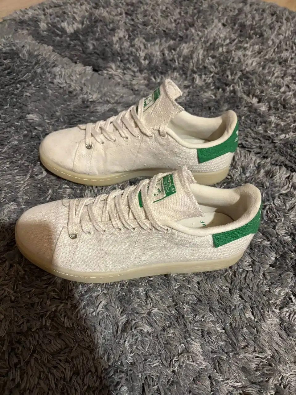 Продажа брендовой одежды и обуви