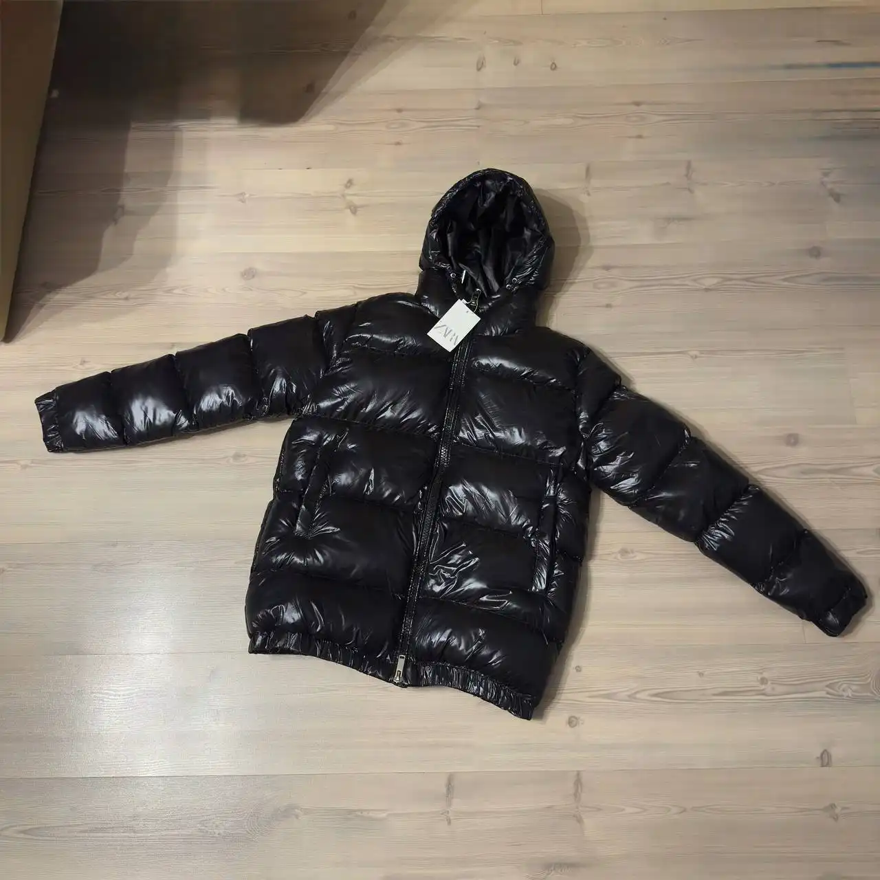 Продажа брендовой одежды и обуви