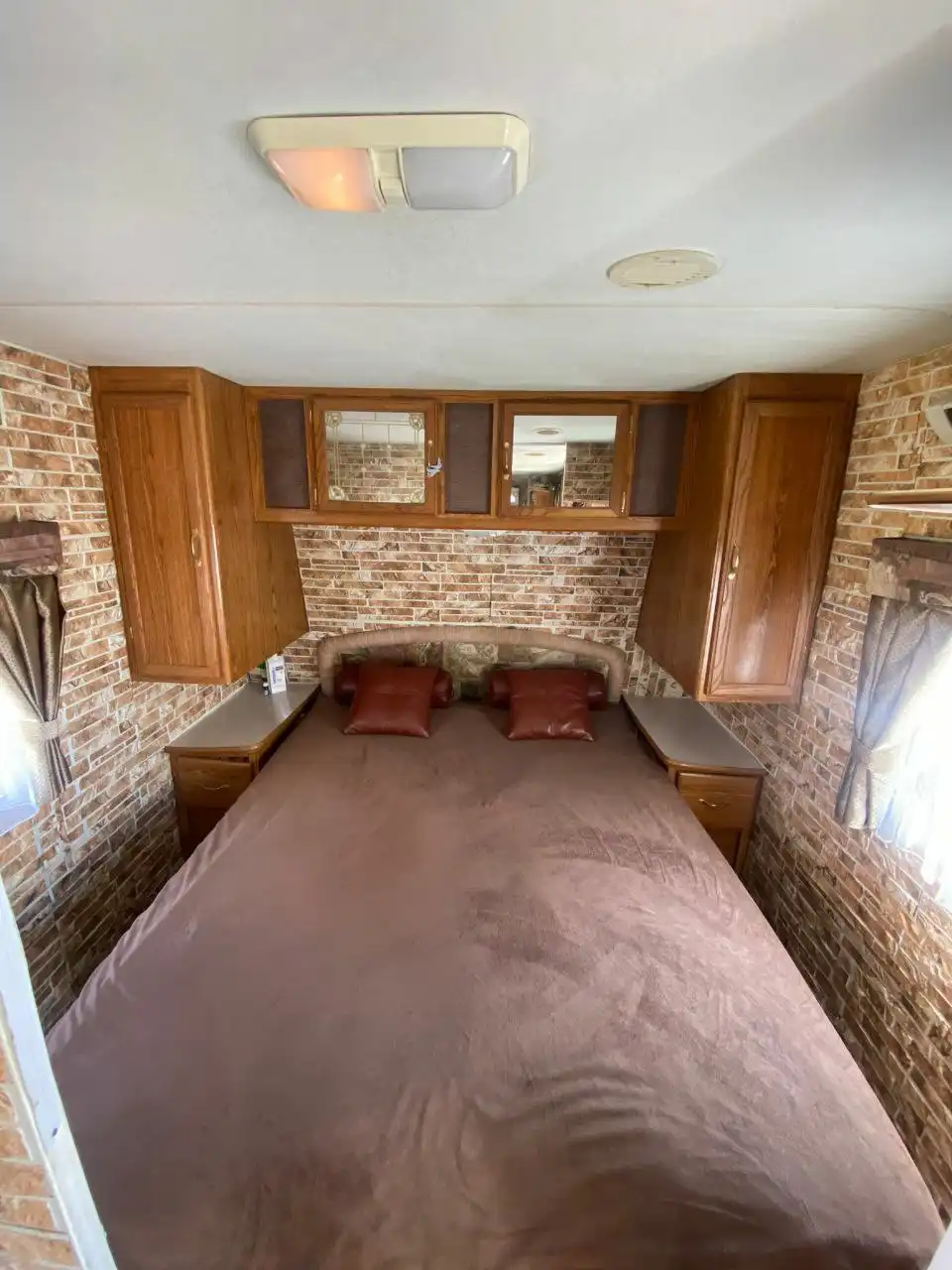 Продажа кемпера и домов на Азовском море