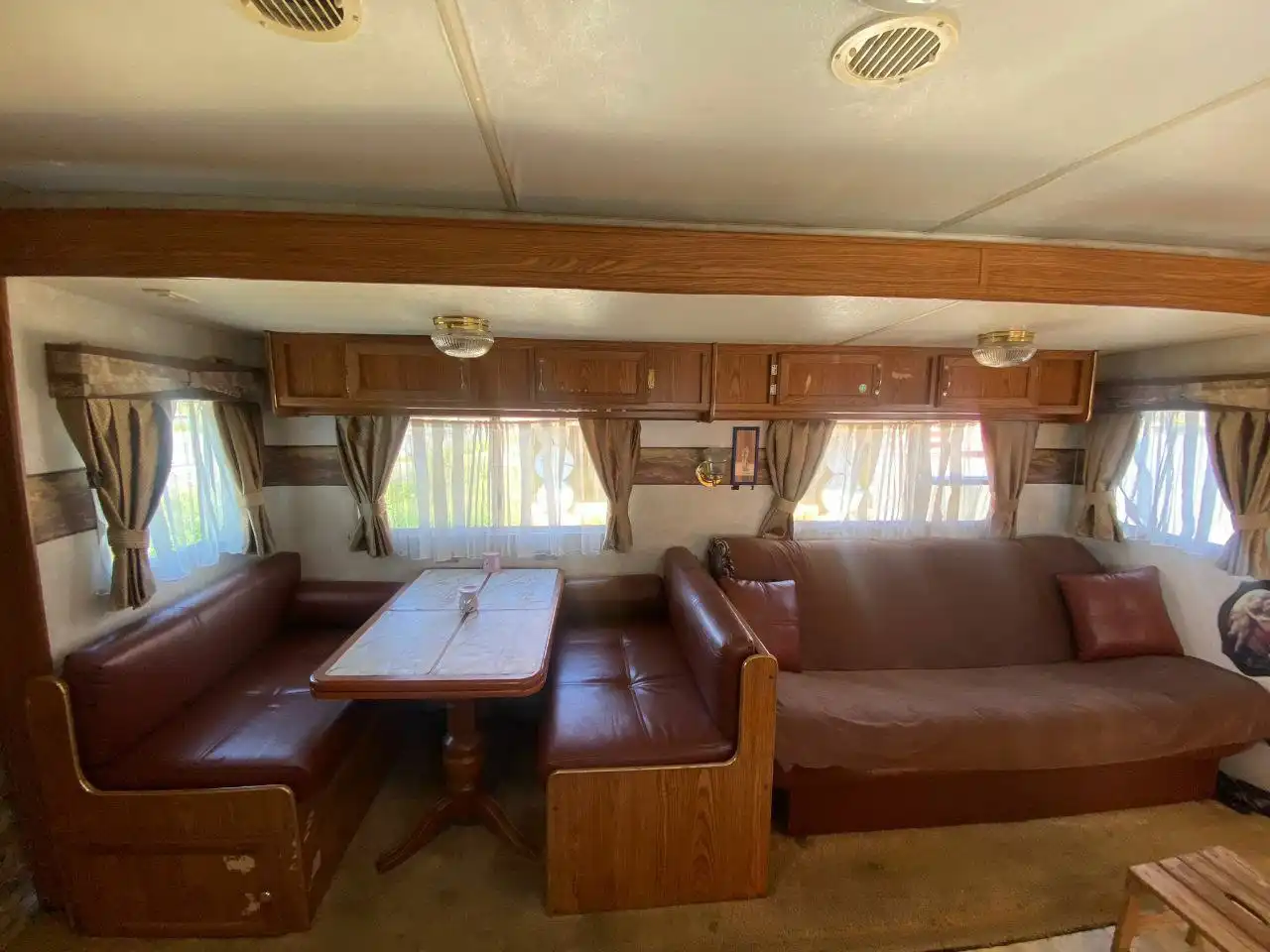 Продажа кемпера и домов на Азовском море