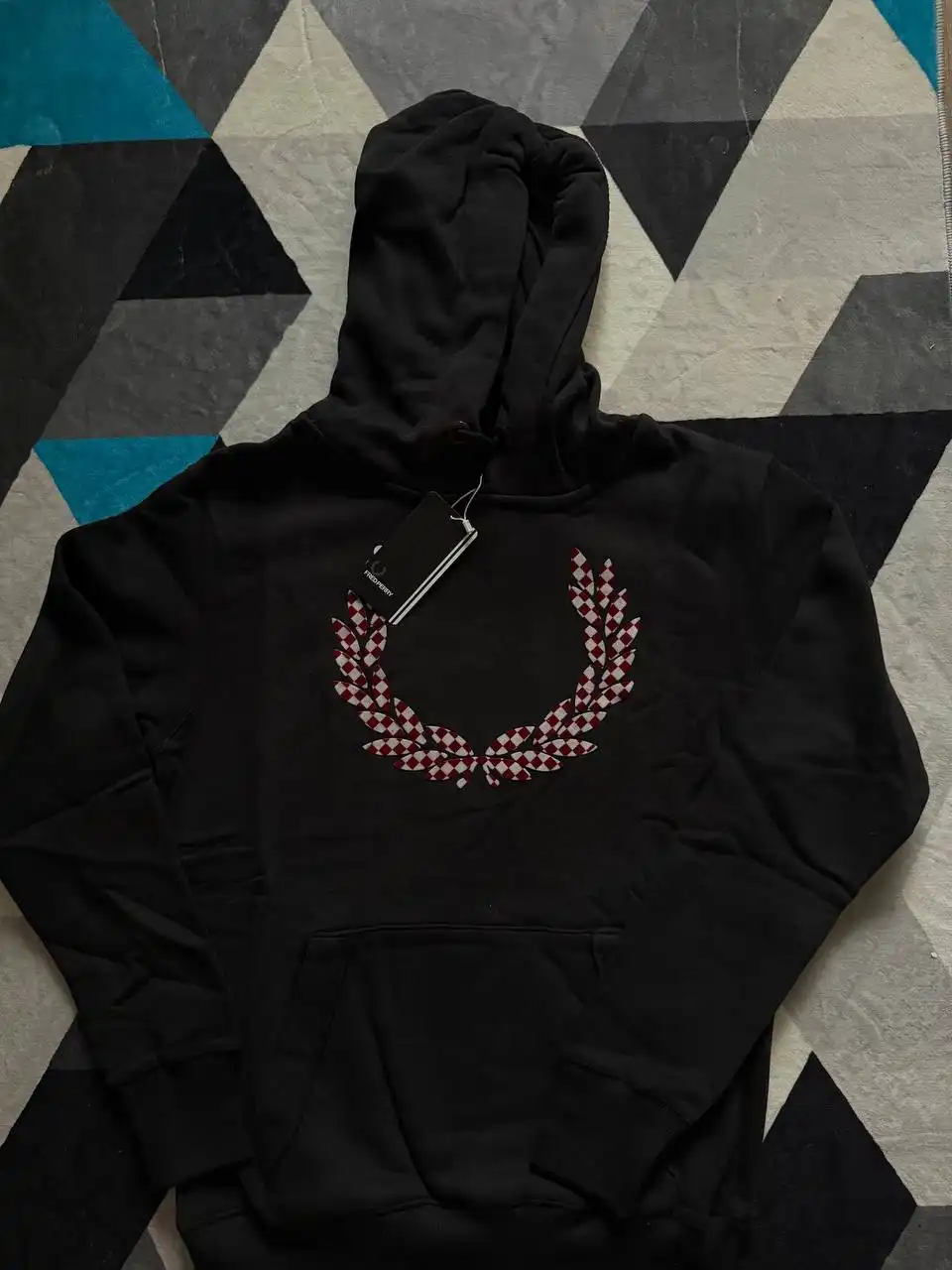 Продажа брендовых худи и свитшотов Fred Perry, KENZO, GAP, Givenchy, MONCLER, BOSS